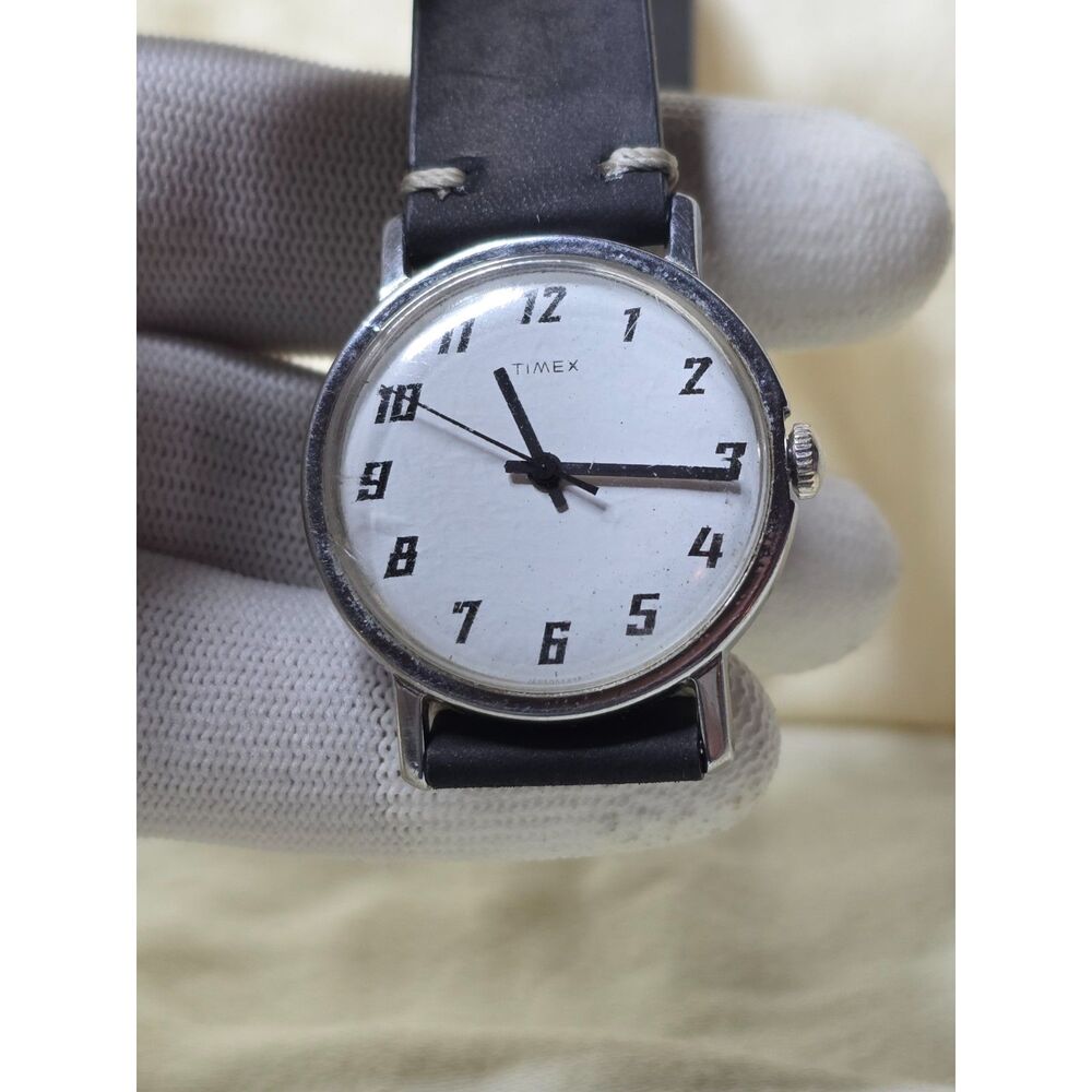 Vintage Timex Manual-Wind Field Style Watch